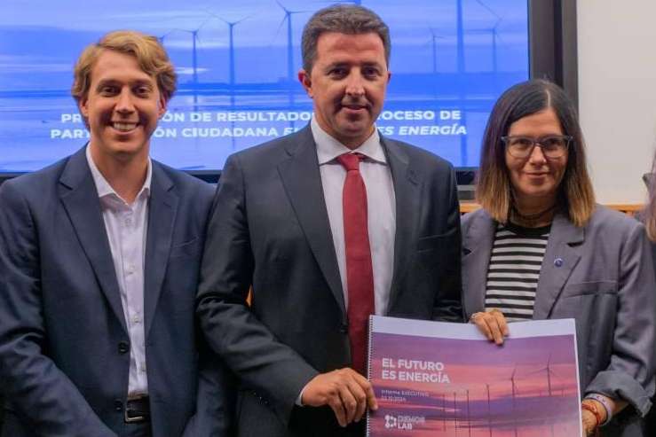 La juventud presenta propuestas para llevar a cabo la transición energética