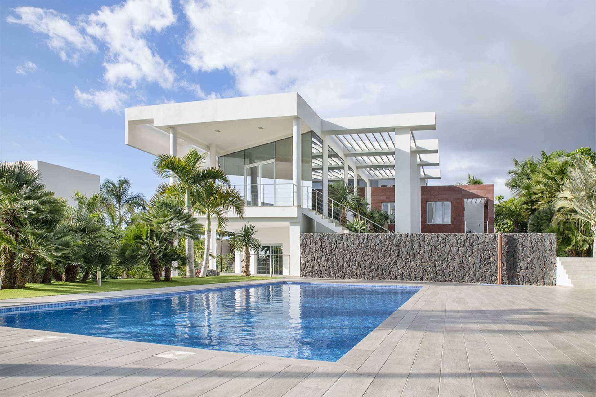 Encontrar la casa de los sueños en Canarias es fácil con el asesoramiento de Canary Hogar
