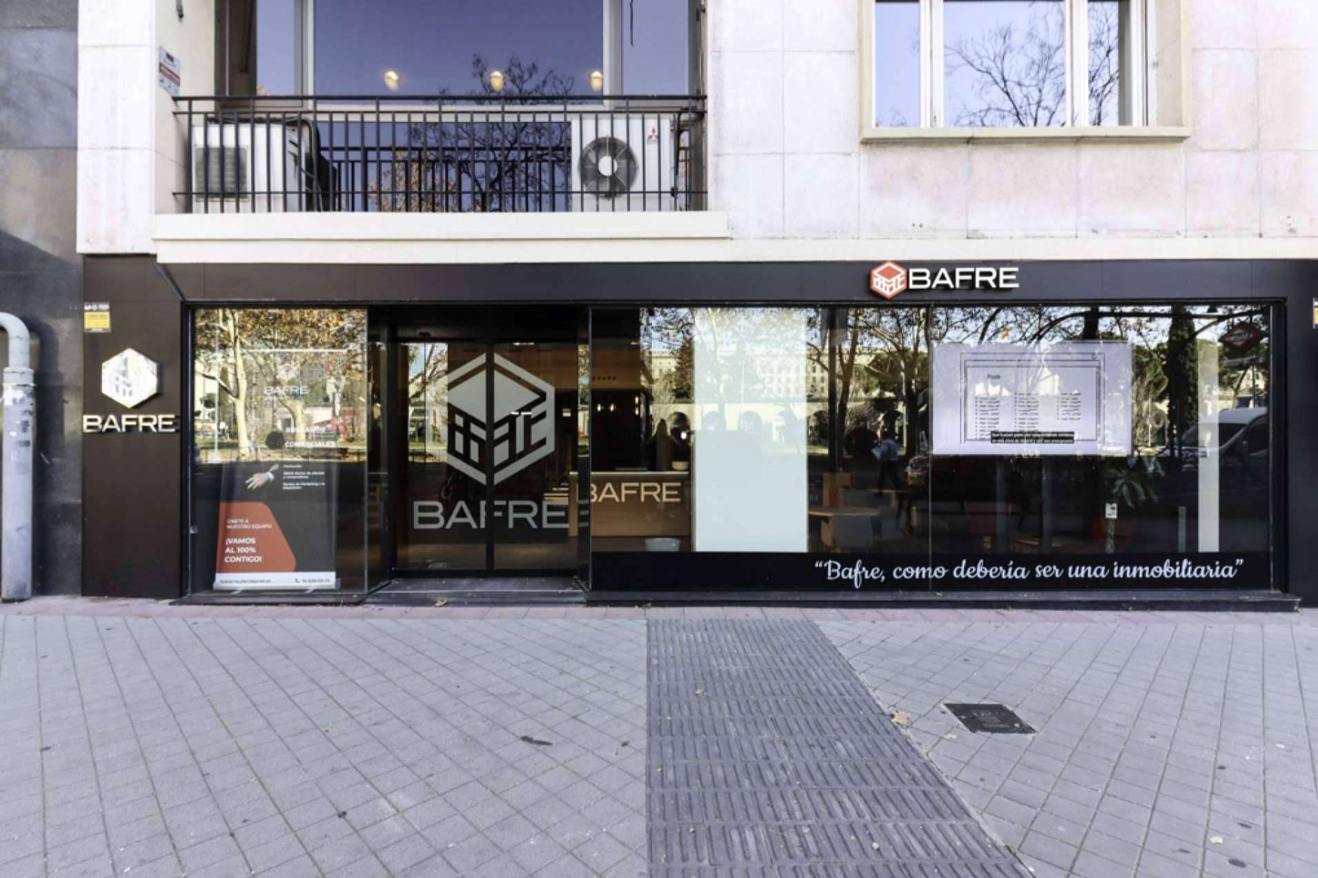 Asesoramiento inmobiliario en el centro financiero de Madrid, un año de Bafre Inmobiliaria en la Castellana