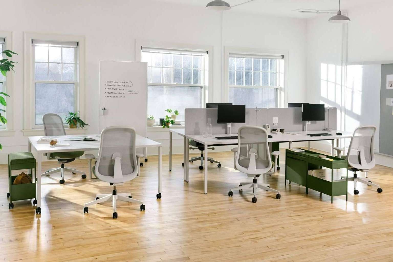 Distrito HM ofrece soluciones rápidas y consultoría experta en mobiliario de oficina en toda la península