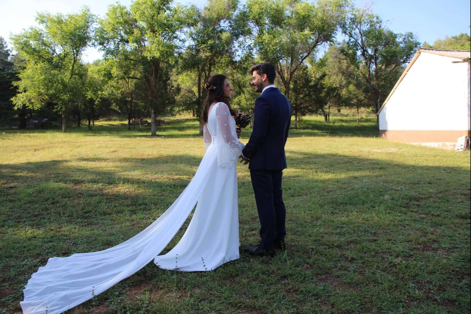 Vestidos y trajes de novia convertibles; La propuesta exclusiva del atelier más chic de la capital