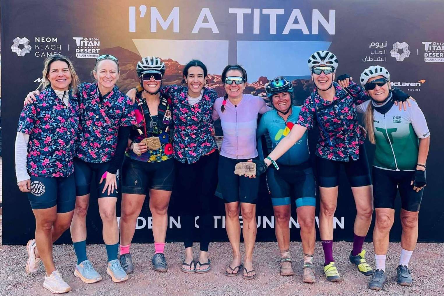 Las ciclistas colaboran con su hazaña titánica con la ONG Bicicletas Sin Fronteras