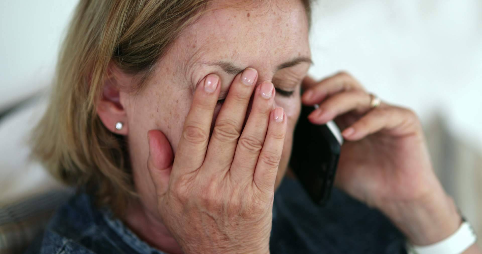 Bloqueo de comunicaciones entre padres y madres con el menor