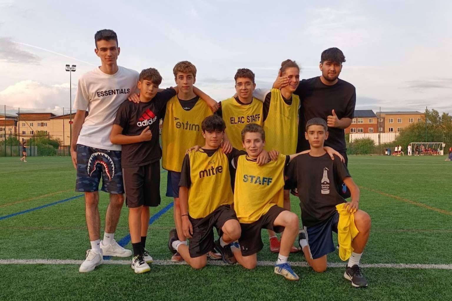 Inmersión 10 ofrece un descuento exclusivo de 400 € para su programa de inglés en residencia en Horsham, Reino Unido, este verano 2025
