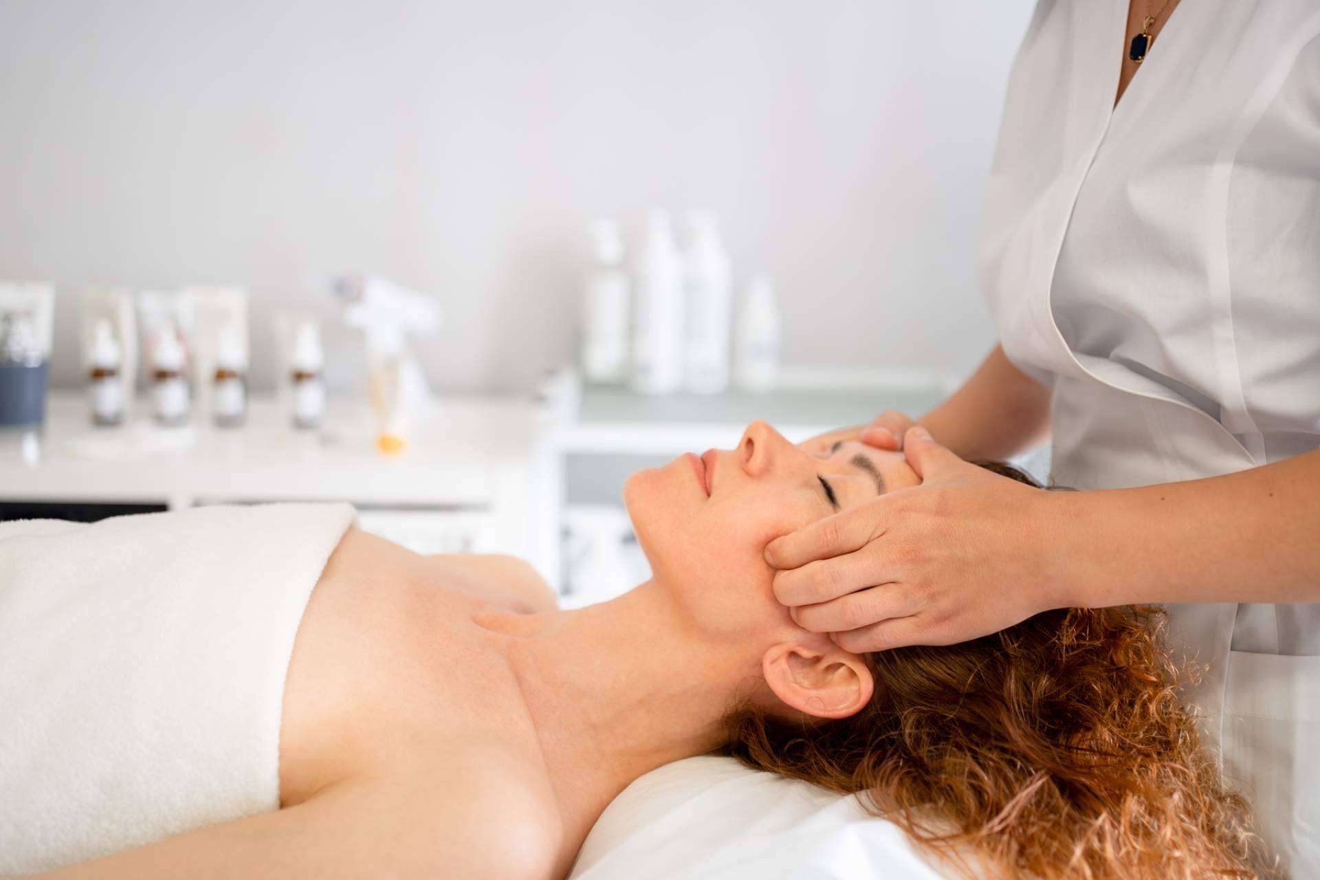 INESBE; el camino a la excelencia en estética y belleza profesional