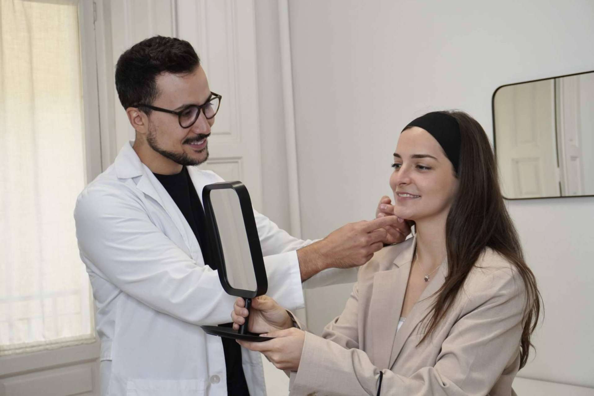 Dr. Frank Dos Ramos; Belleza en Armonía con la Autenticidad