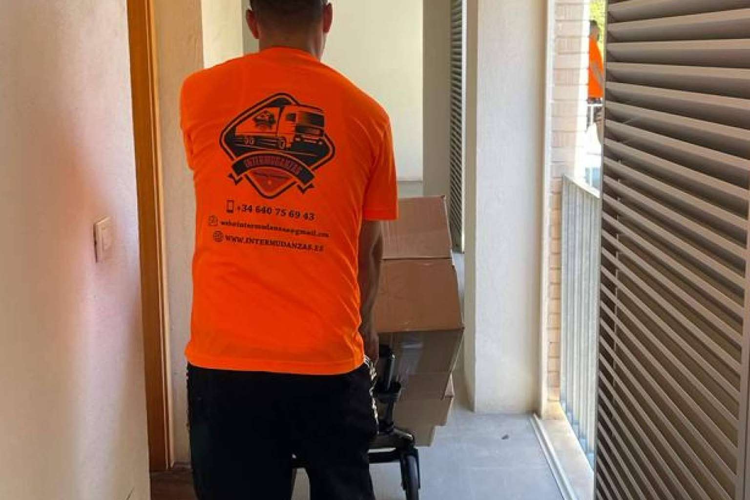Intermudanzas; servicio de mudanzas profesionales para empresas