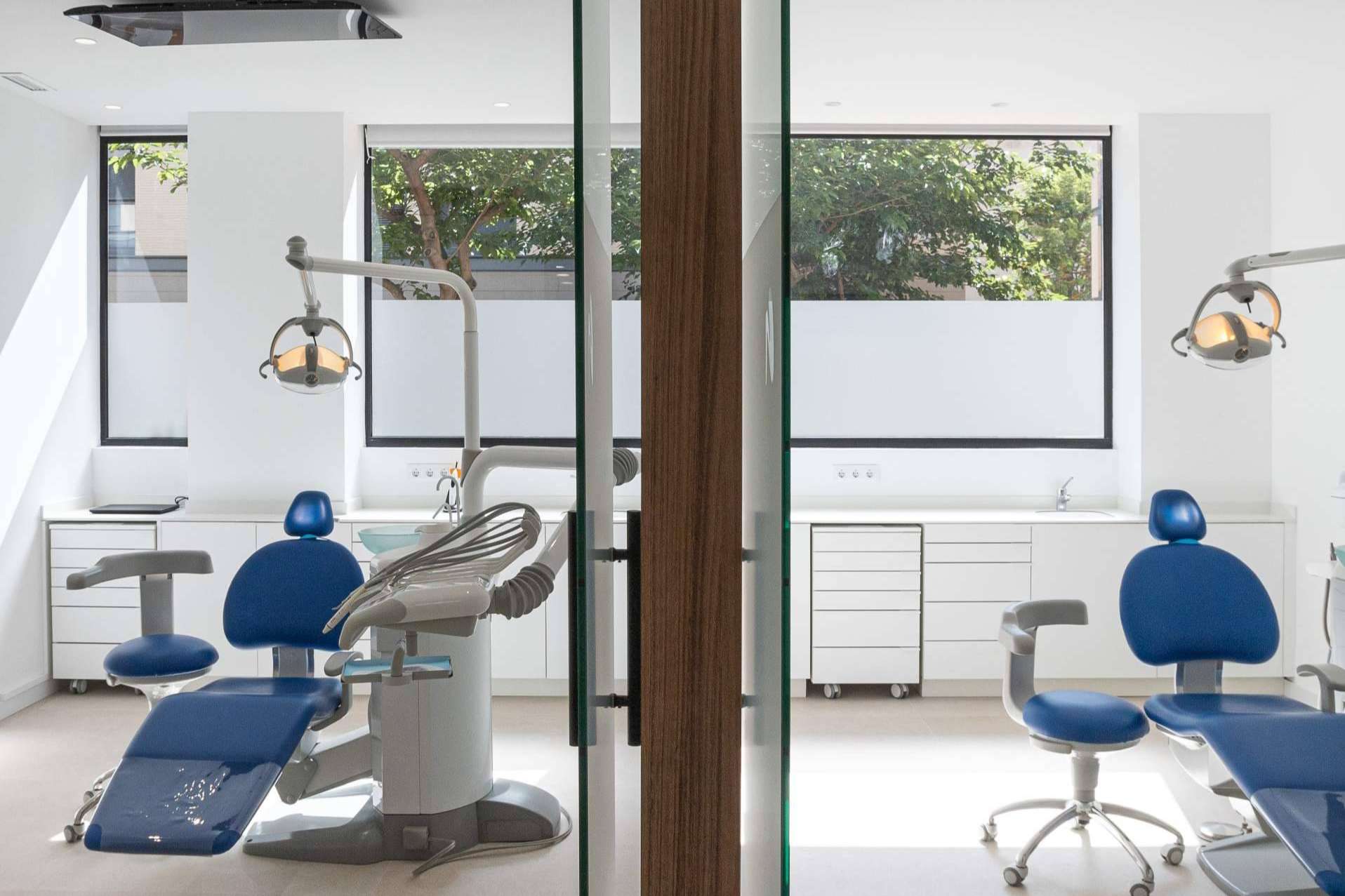 Innovación en el diseño y construcción de clínicas dentales en Valencia con Sivico Dental y Tabiacustic