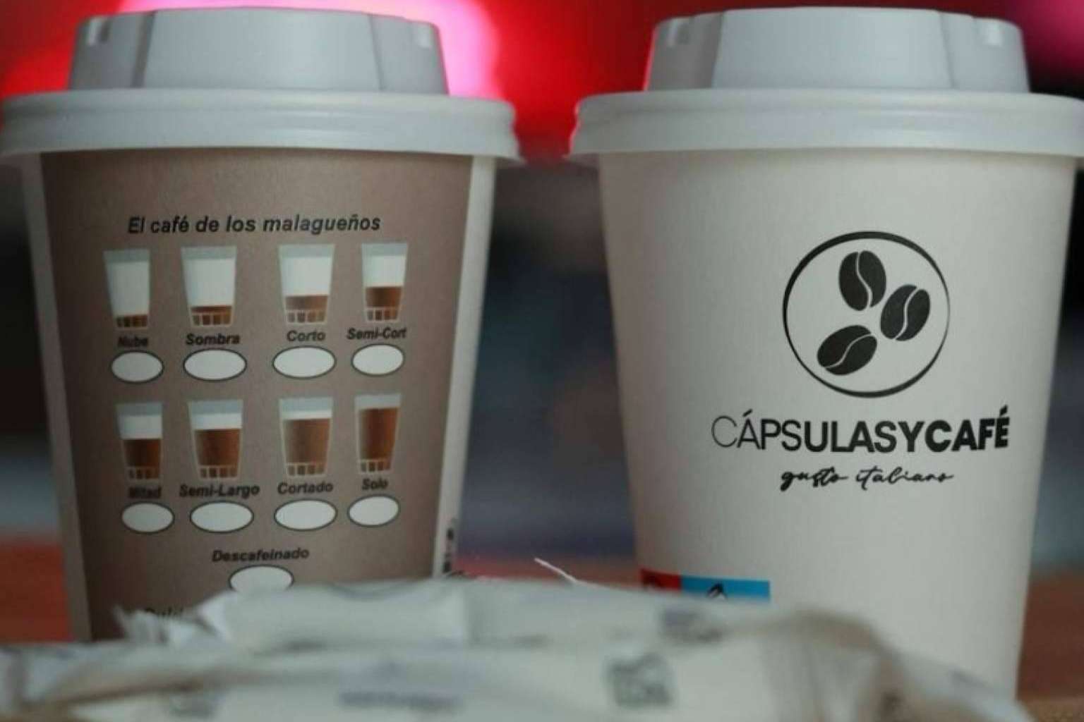 Cápsulas y Café, especialista en café gourmet en grano y cápsulas para cafeterías, restaurantes y oficina
