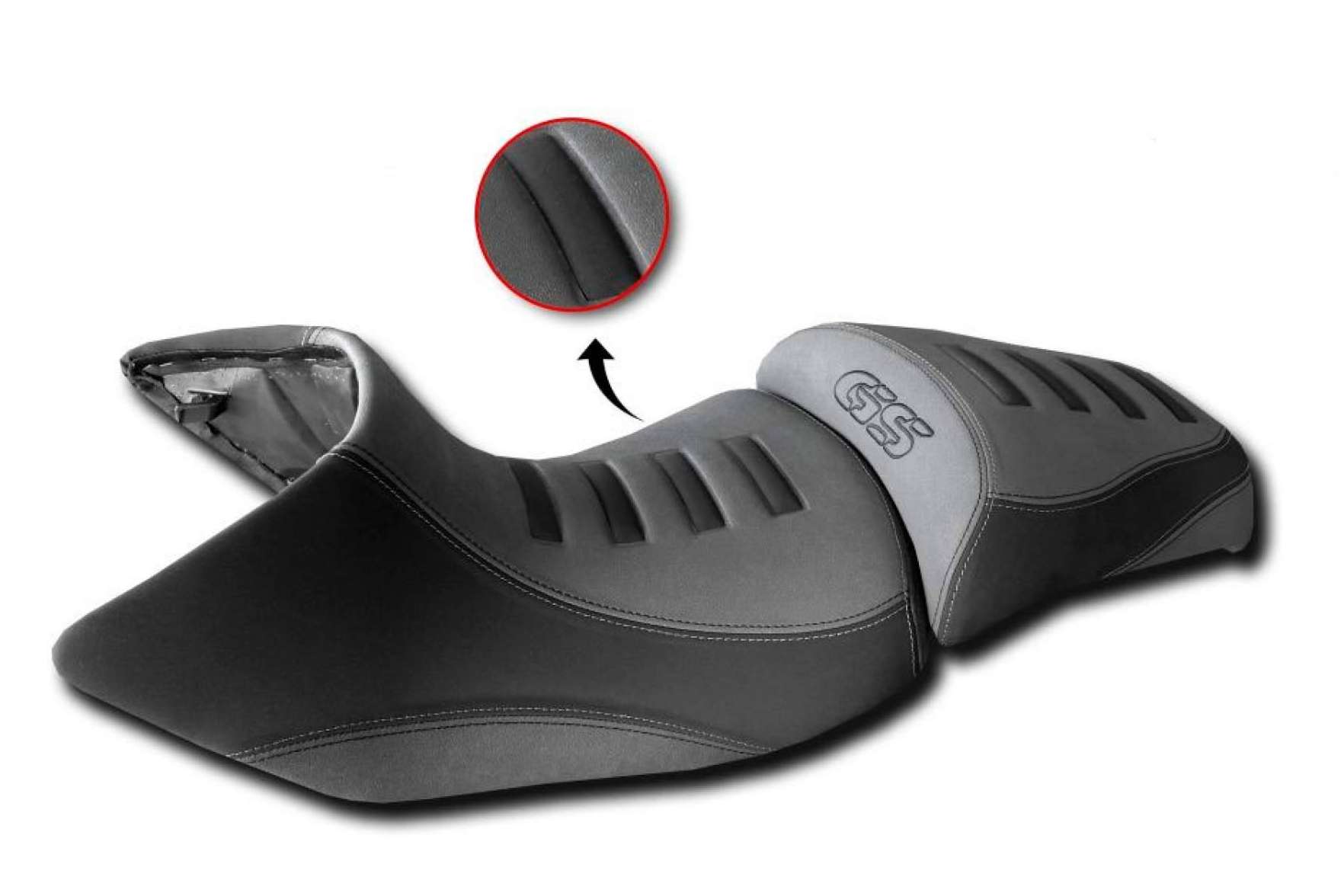 La comodidad del motorista empieza por el asiento, fundas a medida con el sello de JM-FUNDAS