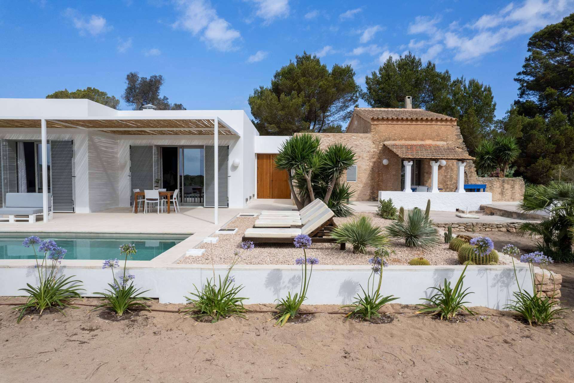 El entorno rural de Formentera, protagonista en las casas vacacionales de Can Corda