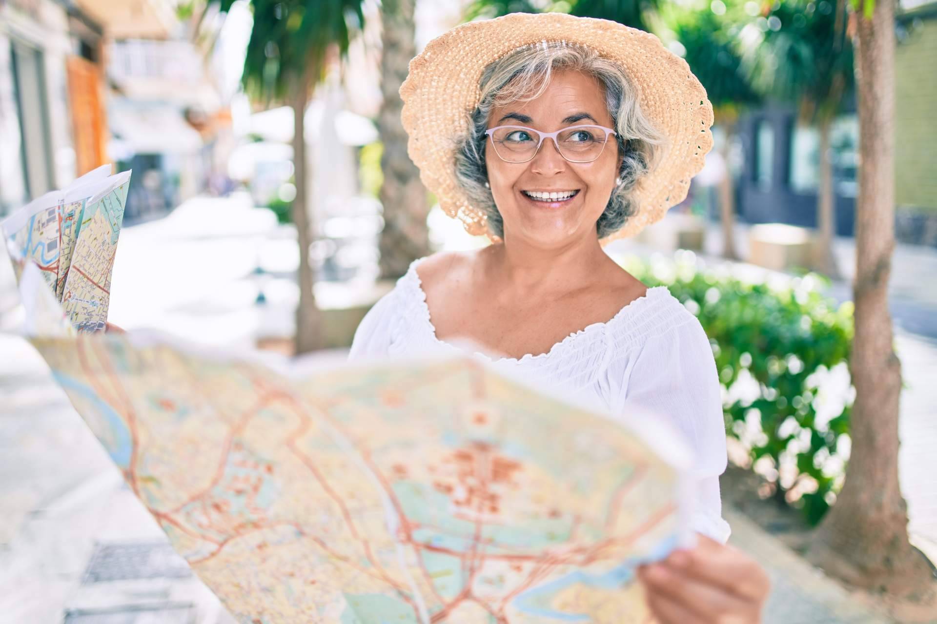 Antes de viajar en verano, EGINER recomienda revisar el coche y tener copia de llaves de coche