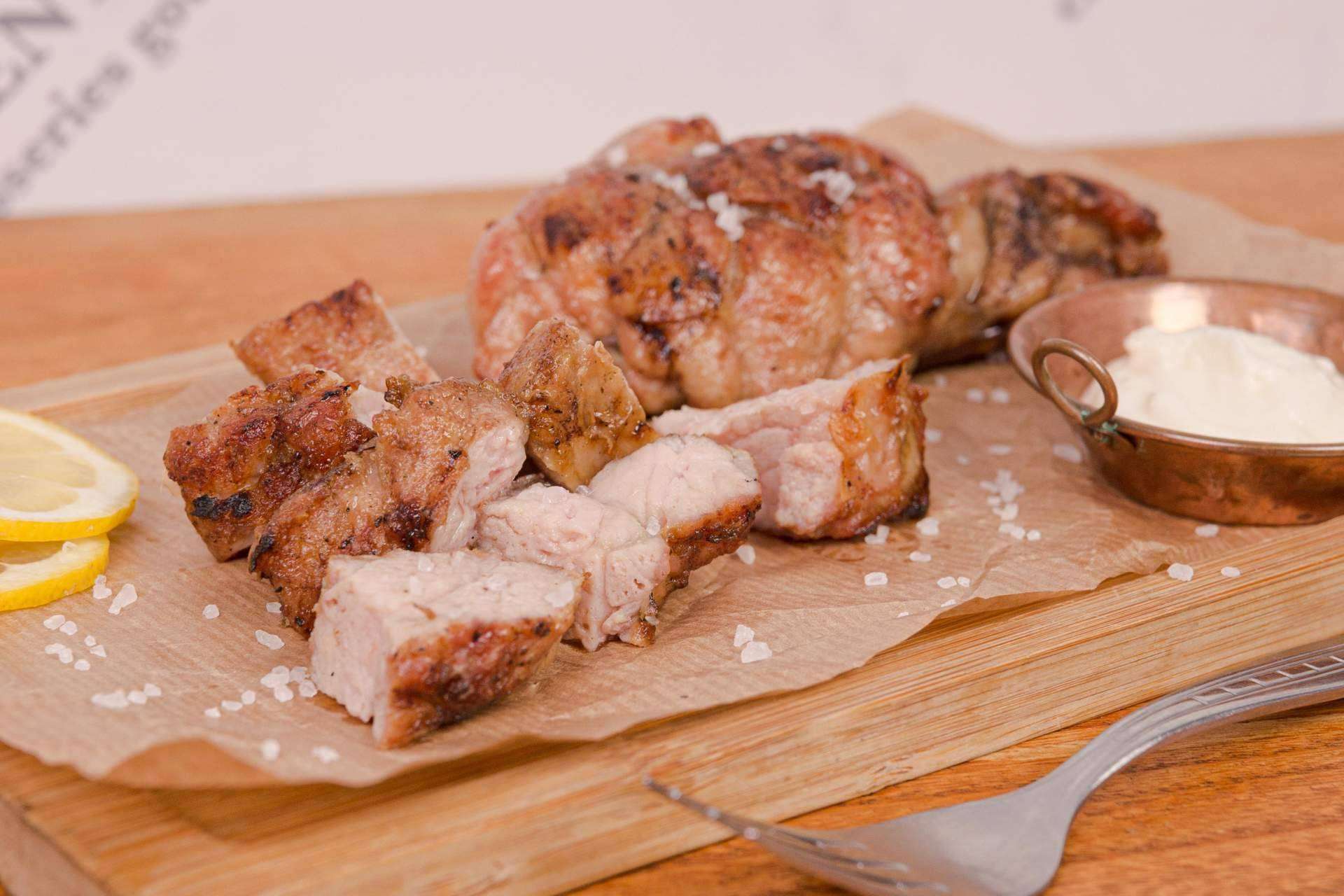 Delicatessen Argentina impulsa el consumo de achuras, mollejas y chinchulines en el asado gourmet