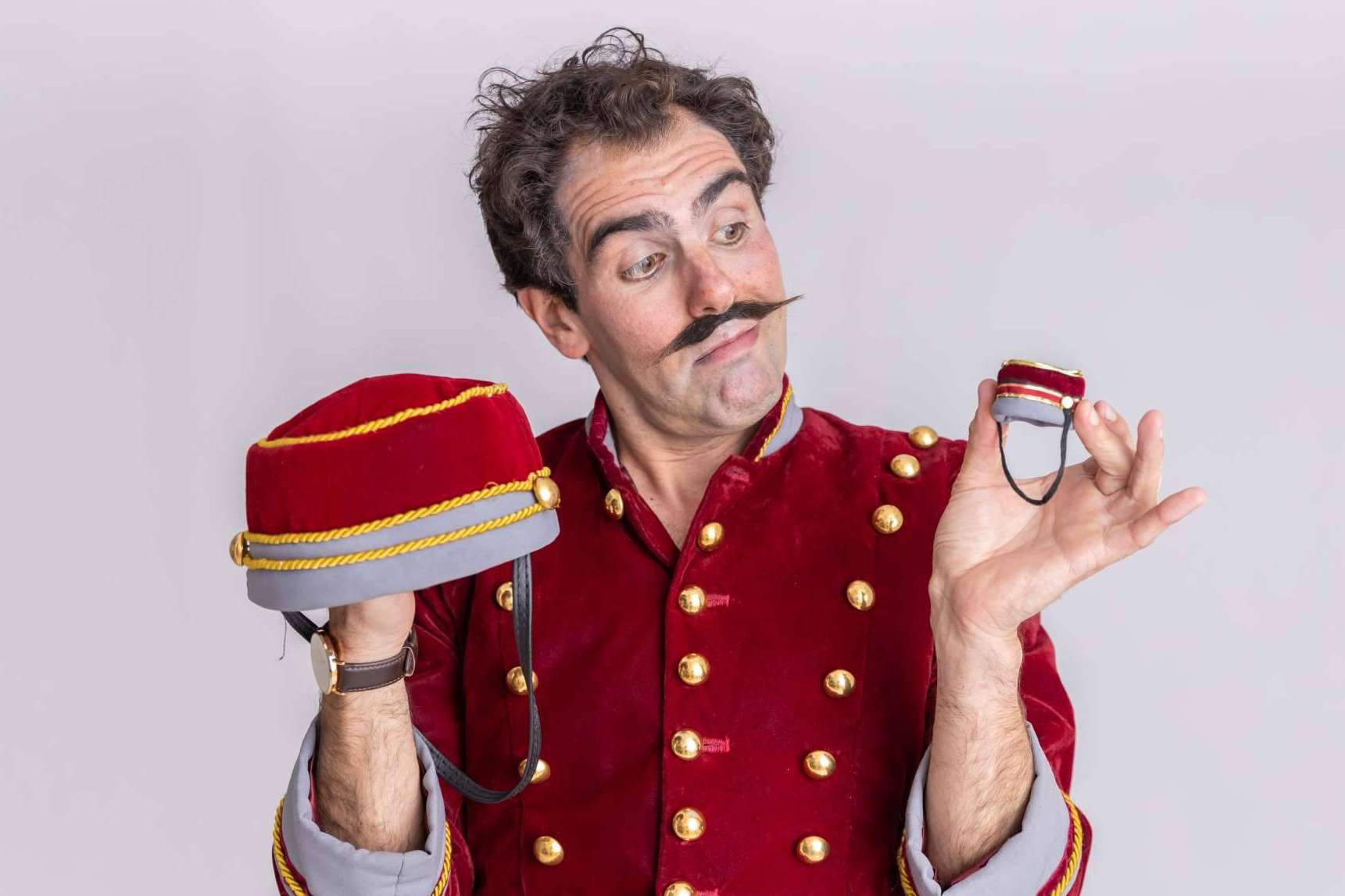 Adrián Conde transforma la forma de ver los espectáculos de magia, convirtiéndose en un pionero en España