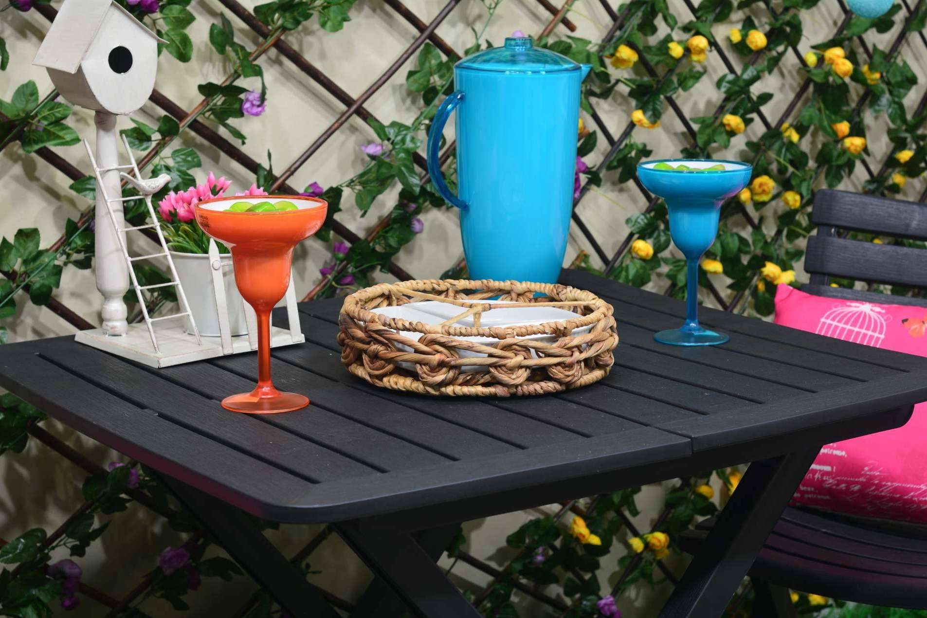 Novedades de Hogar y Más, decoración de terrazas para un verano decorativo inolvidable