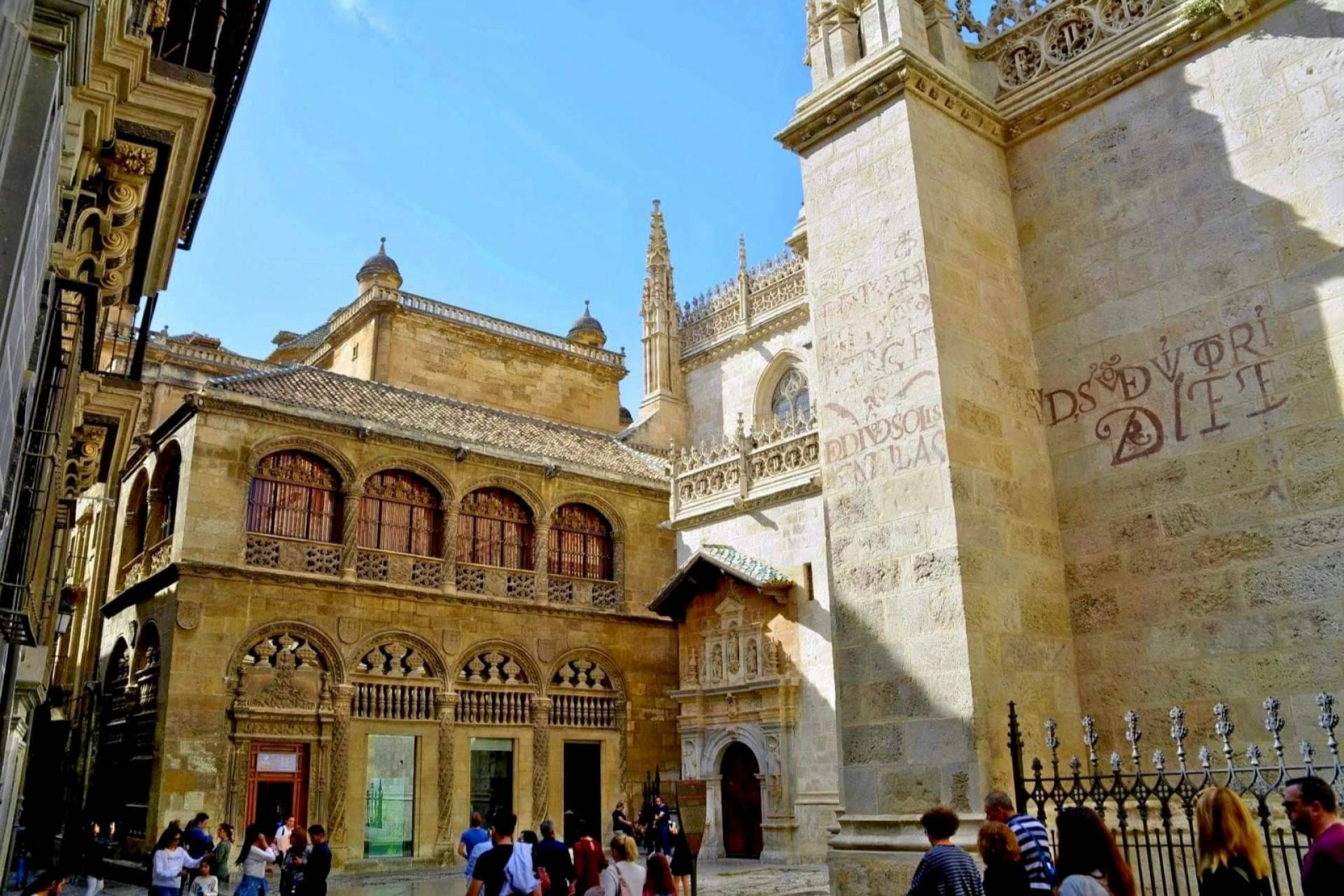 Qué ver en Granada; la guía esencial para descubrir sus tesoros