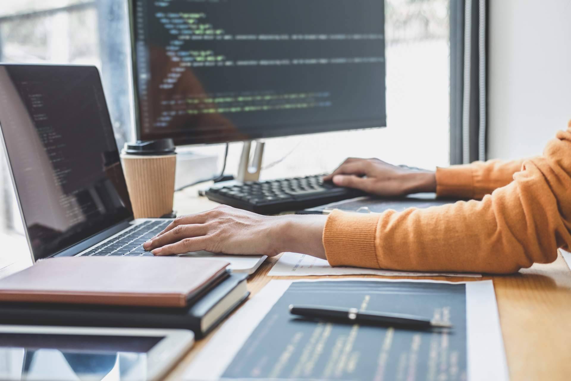 Por qué el software específico se consolida como herramienta estratégica para las empresas