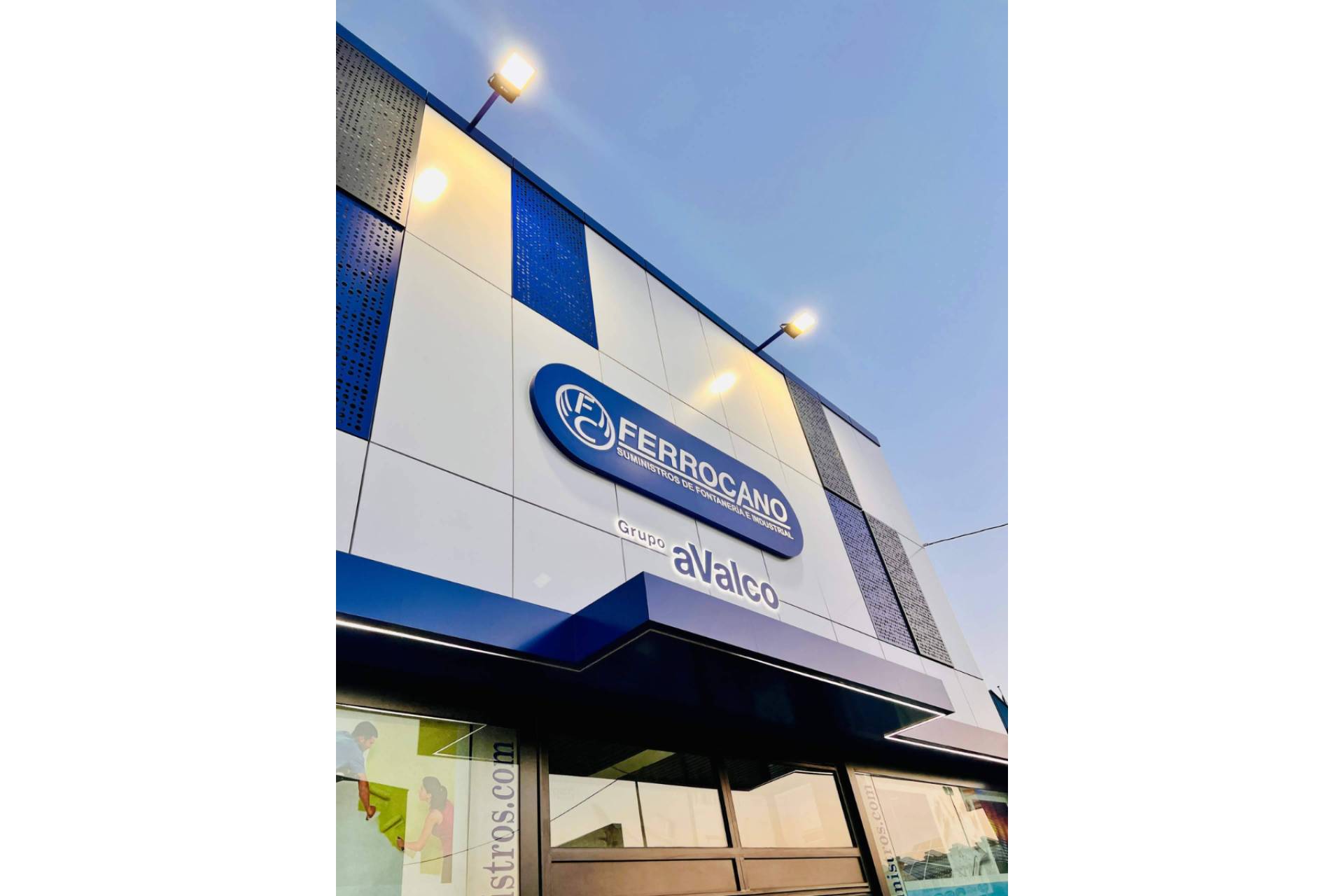 Ferrocano Suministros lidera desde Murcia la tienda online de fontanería y suministros profesionales