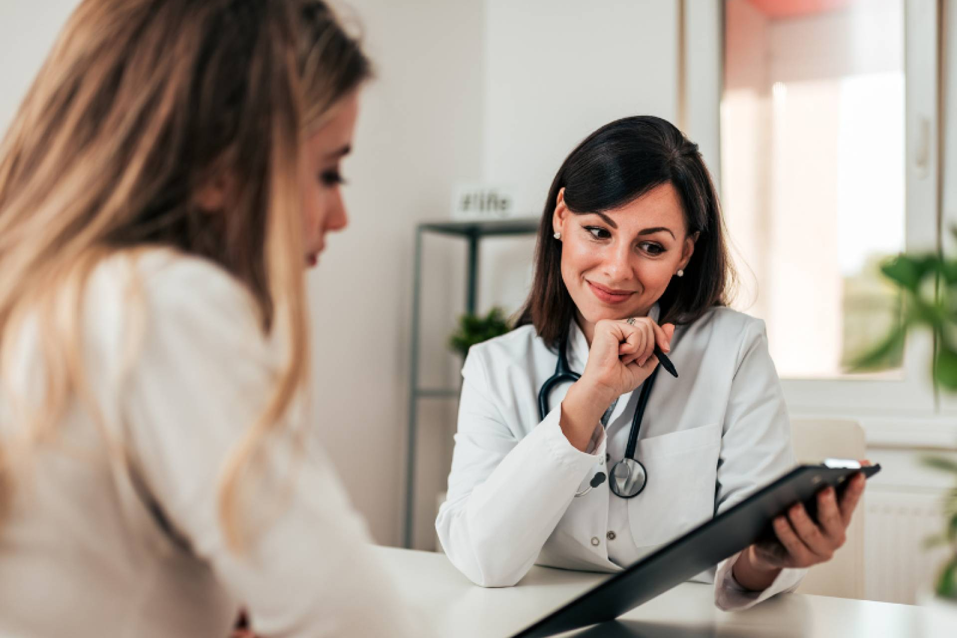 Regenera lanza una innovadora jornada de formación para profesionales de la salud en Donostia