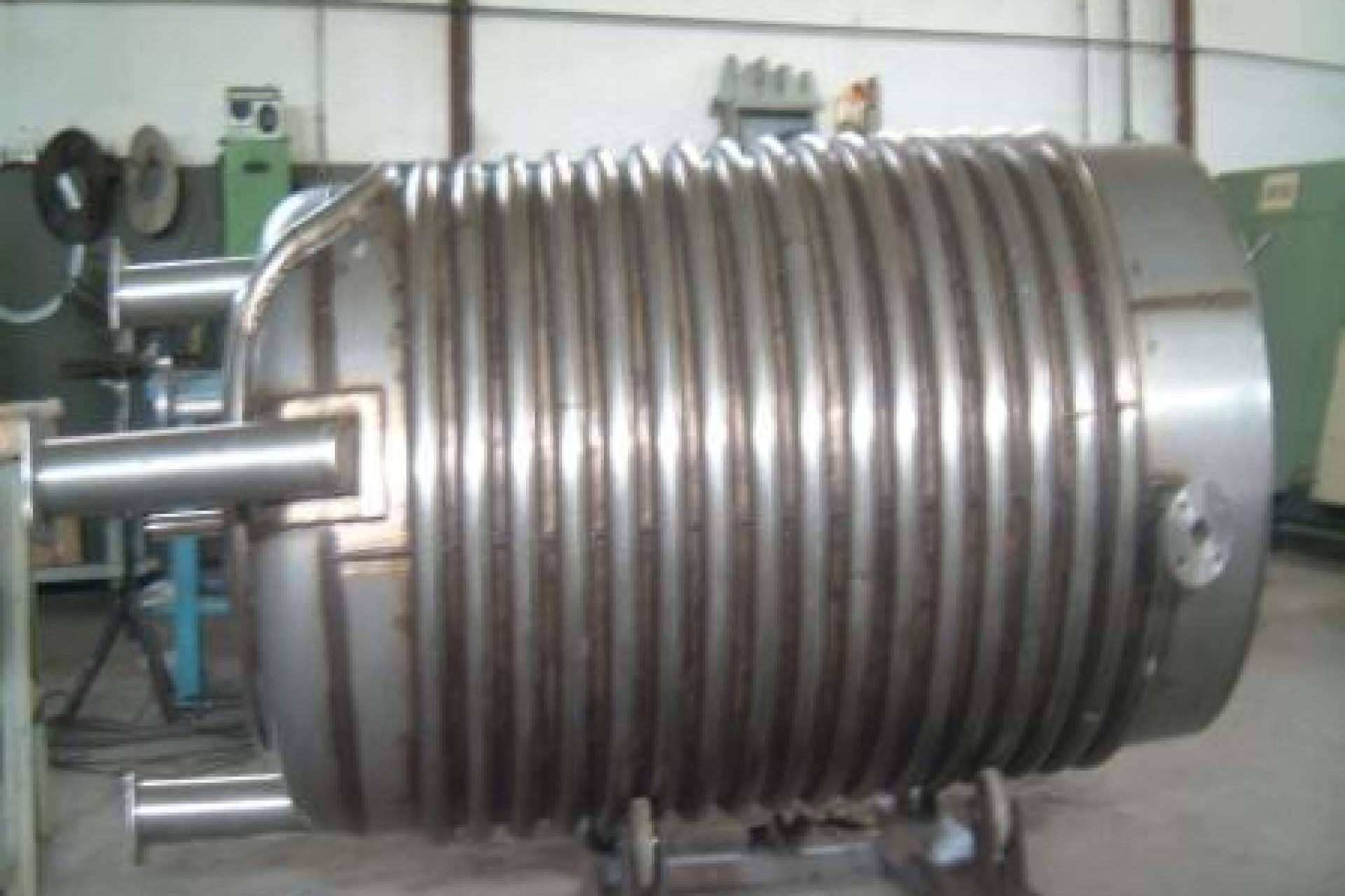 MOINSE, referente nacional en calderería e instalaciones industriales con soldadura orbital certificada