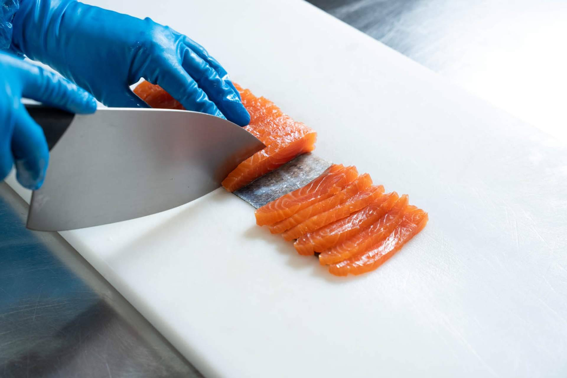 Anfele Ahumados impulsa la tradición artesanal con su propuesta para comprar salmón ahumado online