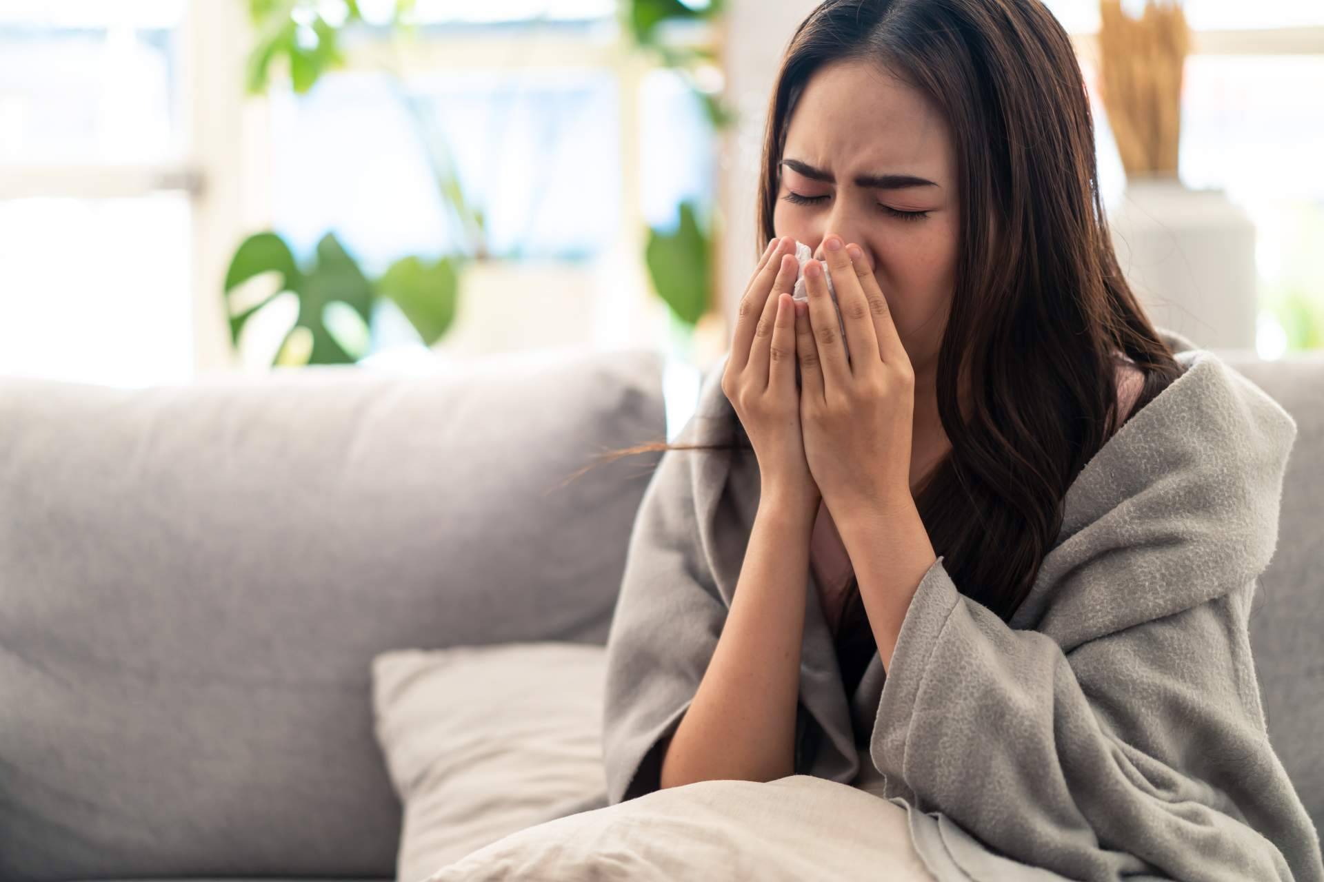 Aceites esenciales para el sistema inmunológico en invierno; guía práctica contra resfriados