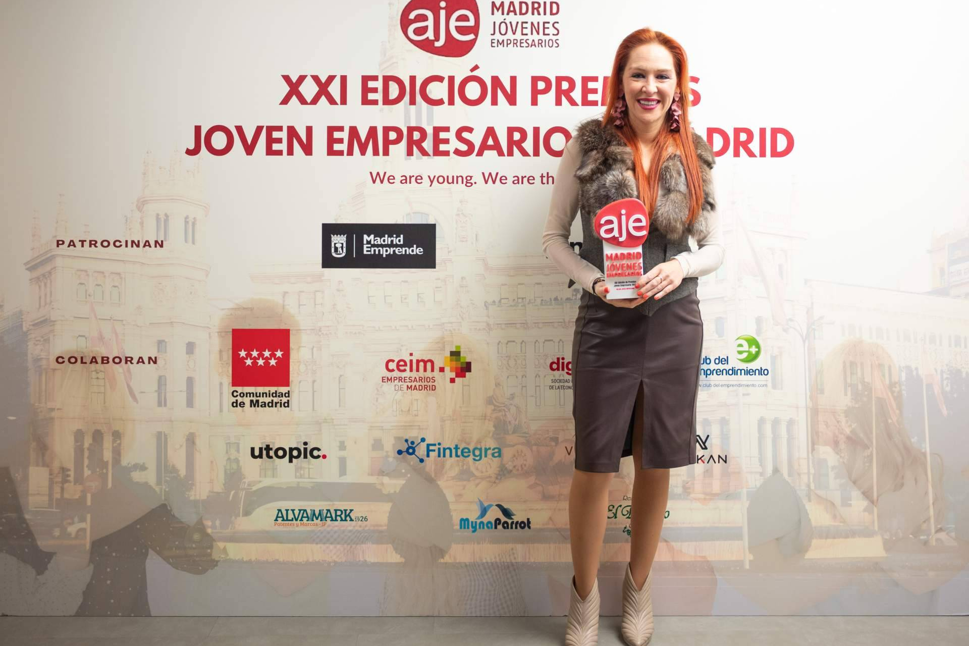 Dra. Elisabeth Arrojo, Premio AJE Madrid a la Mejor Joven Empresaria 2025
