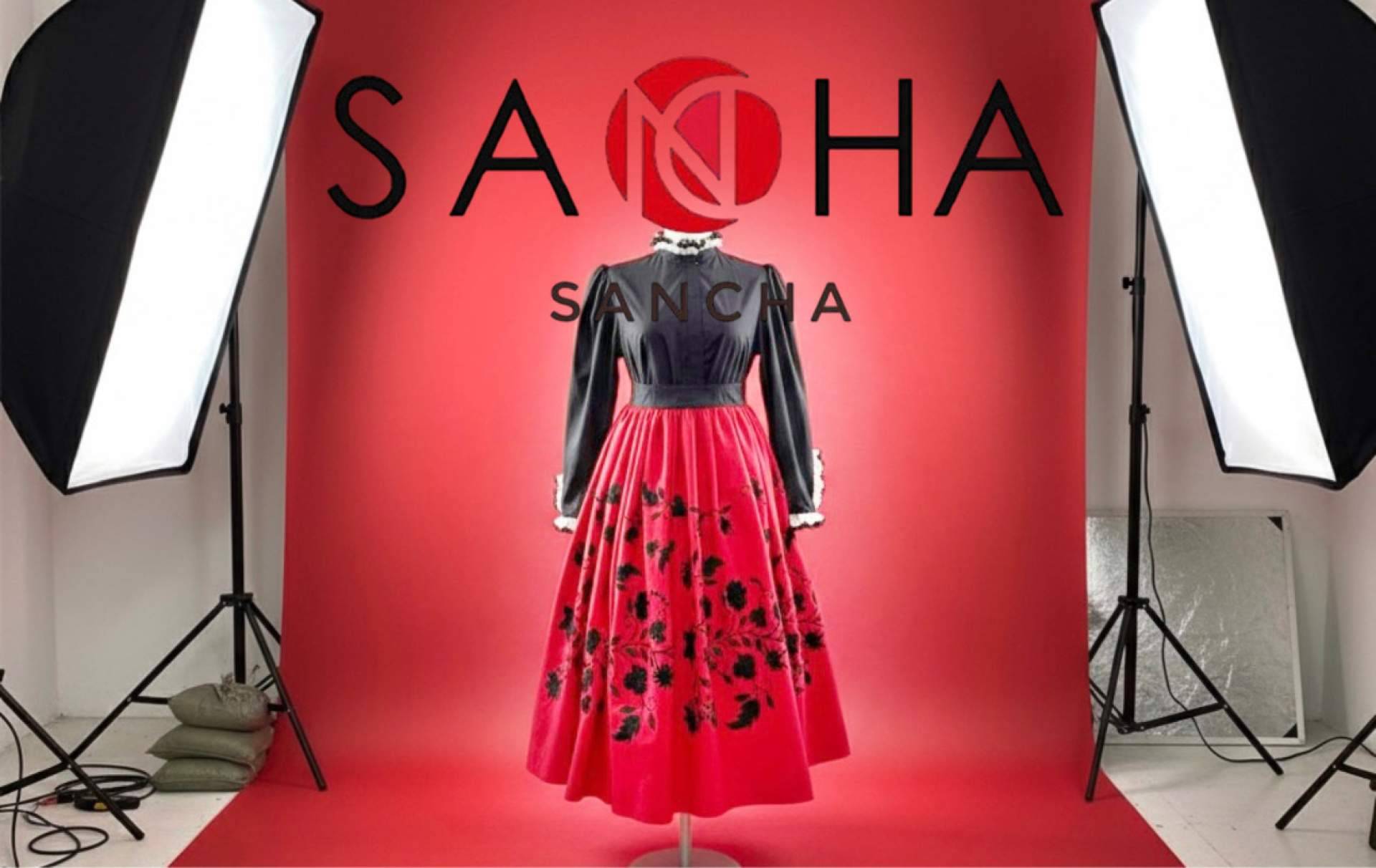El traje regional, símbolo de identidad que se transforma en prêt-à-porter artesanal