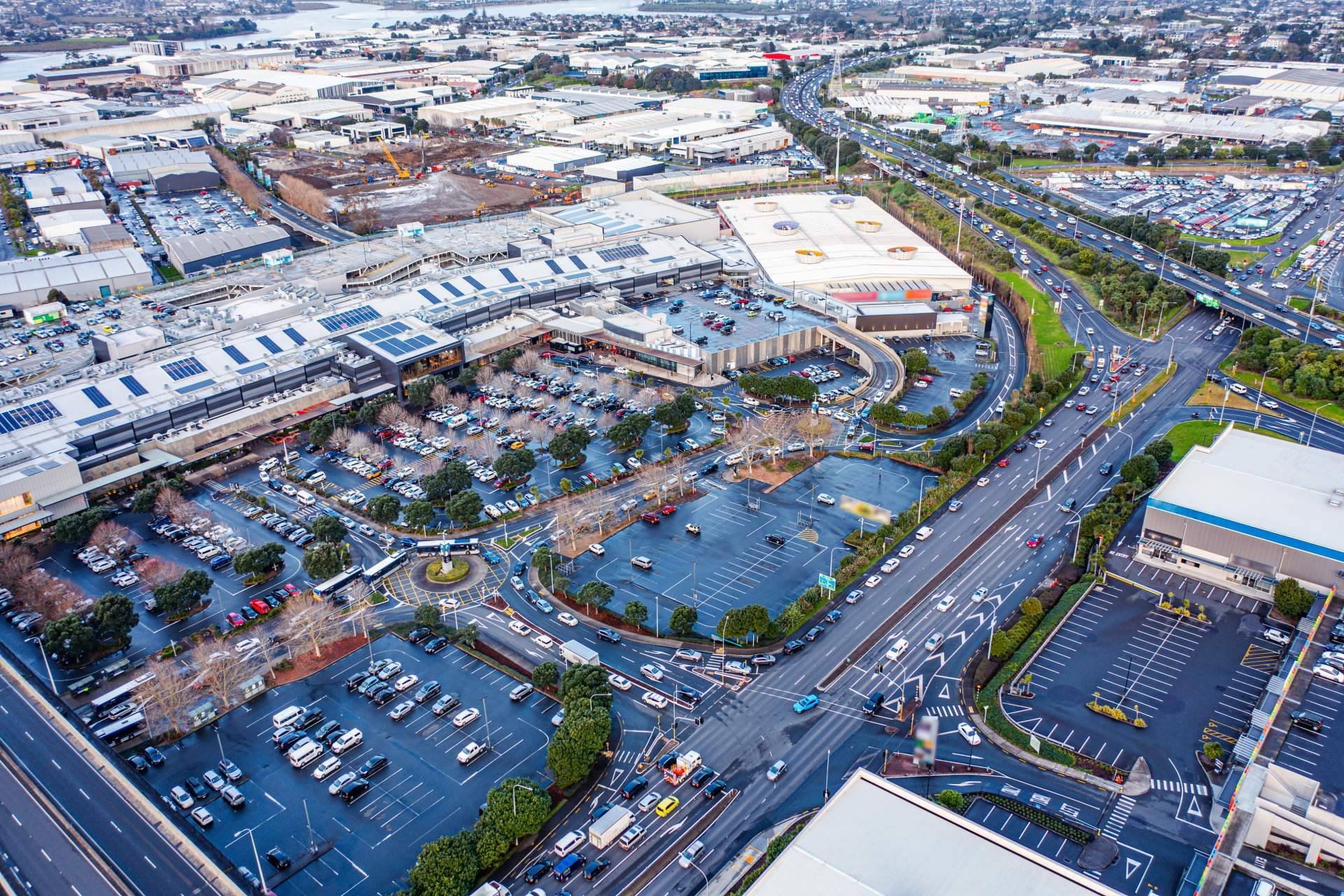 Consultora inmobiliaria boutique MAPESA impulsa la inversión en locales comerciales y medianas comerciales en rentabilidad
