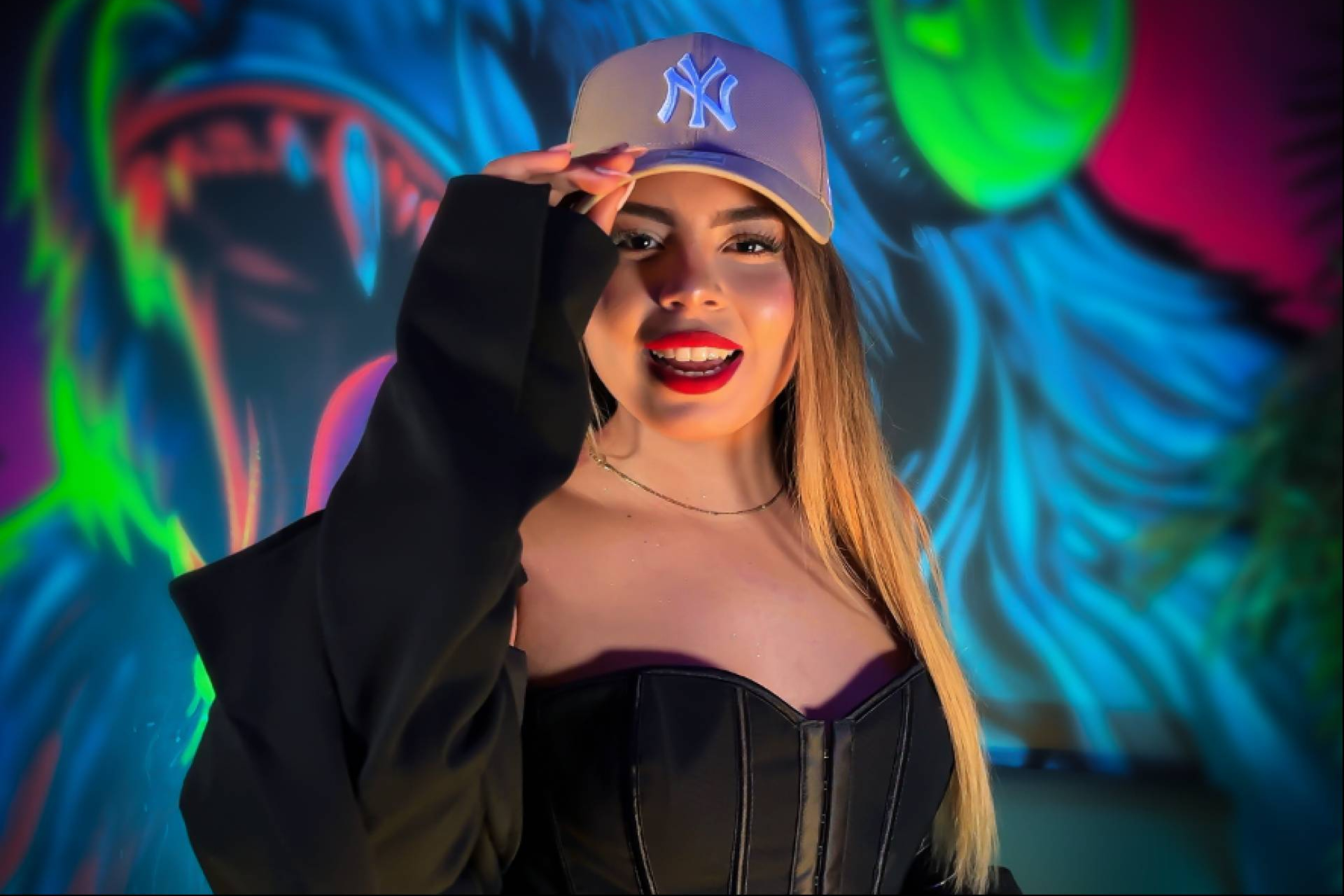 Larimar impulsa la escena urbana; su nuevo hit 'Reggaetón de Antes' duplica cifras y consolida su ascenso