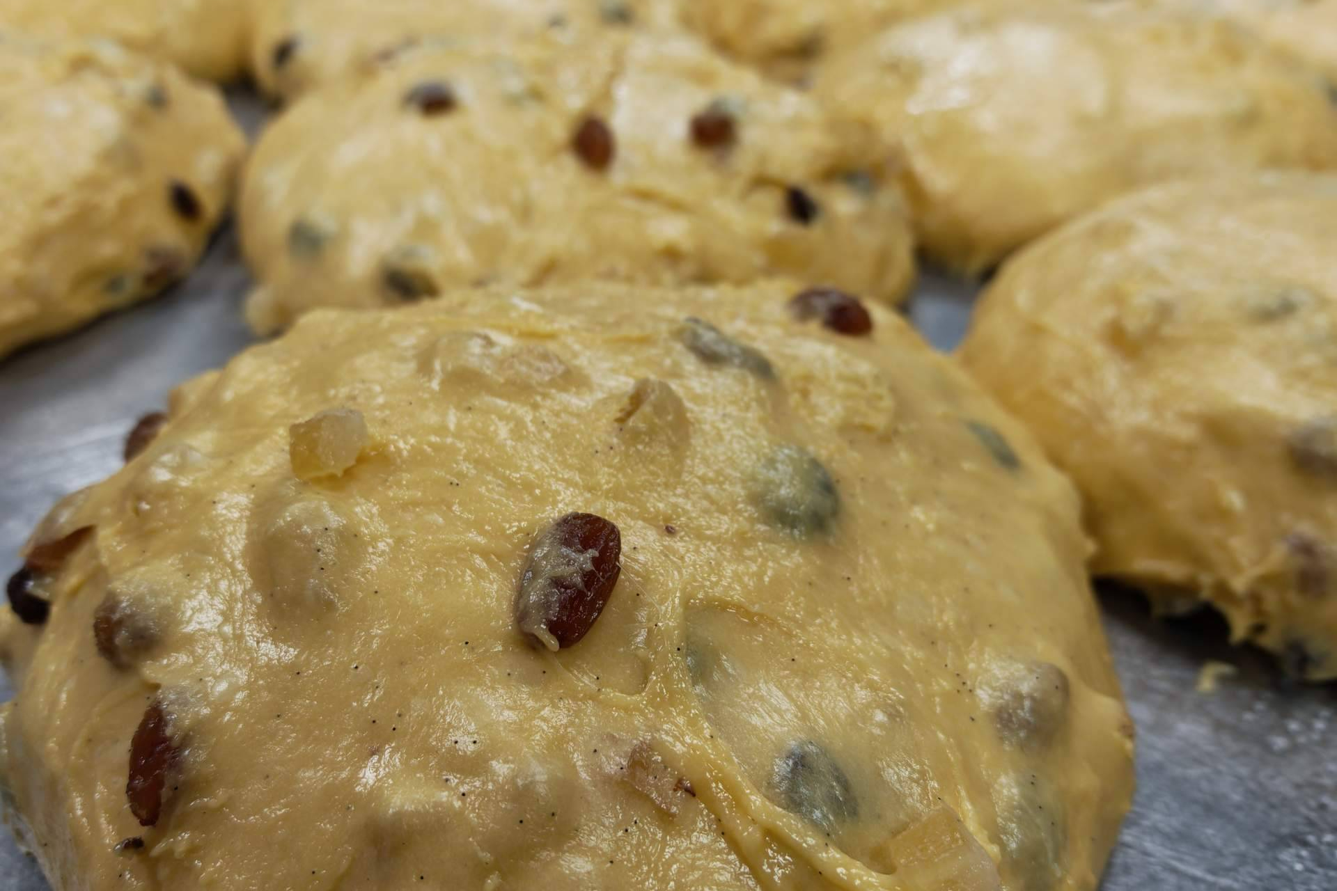 El Panazo refuerza su propuesta de repostería artesana con el roscón de Reyes y el panettone como protagonistas