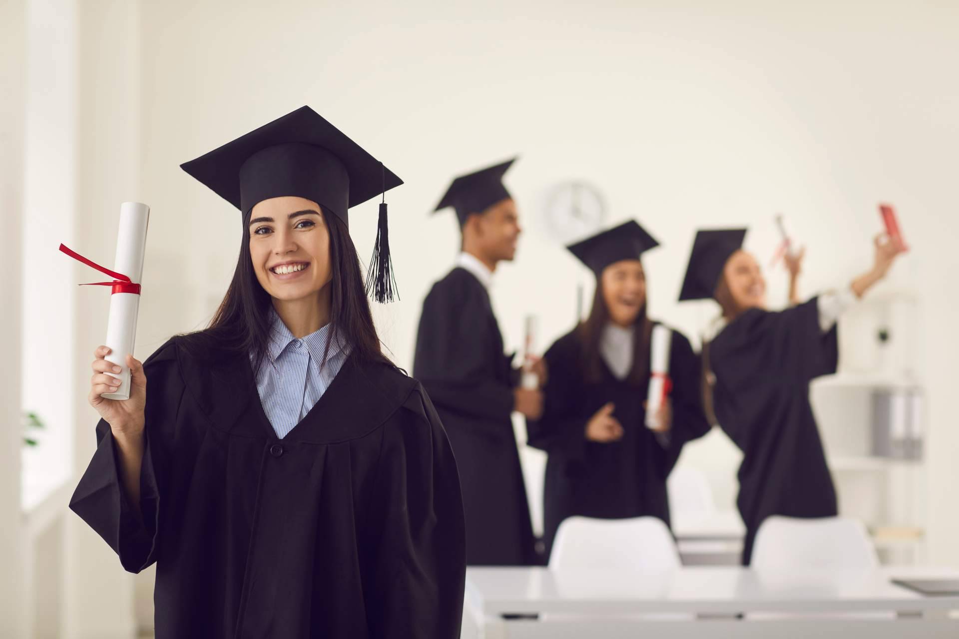 ISEB potencia la formación de posgrado online con programas flexibles y tutoría continua para profesionales