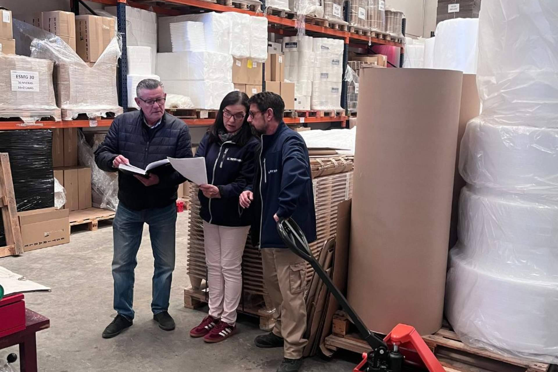 SUEMSA refuerza su apuesta por las ferreterías con una campaña especializada en soluciones de embalaje premium