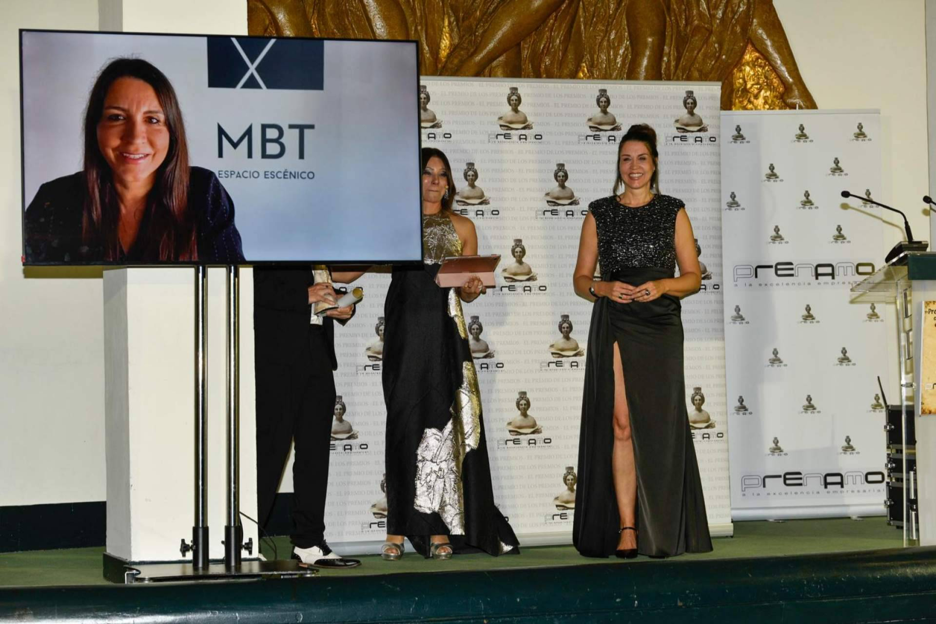 María Castillo recibe el Premio a la Excelencia empresarial y Profesional en Artes Escénicas 2026