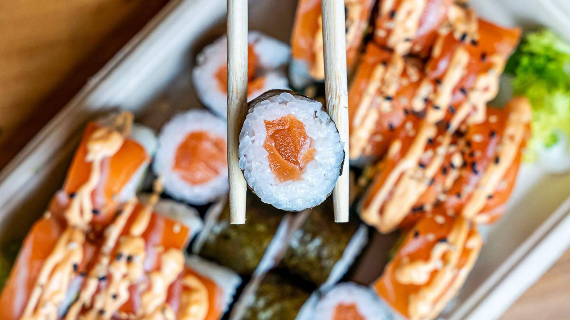 La Uramakeria consolida su modelo de sushi urbano entre Barcelona y Madrid con 6 locales