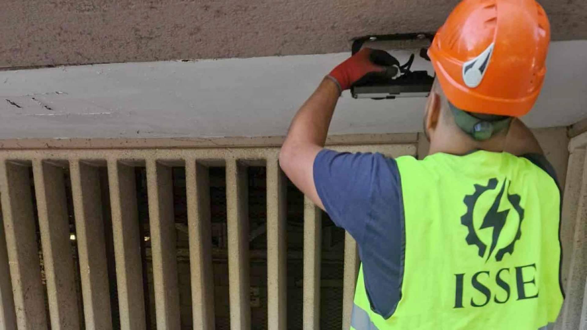 Ocho de cada diez viviendas españolas, construidas para un consumo eléctrico que ya no existe