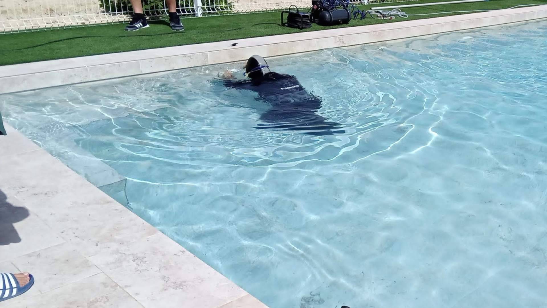 Telefuga ofrece métodos precisos para la detección de fugas en piscinas