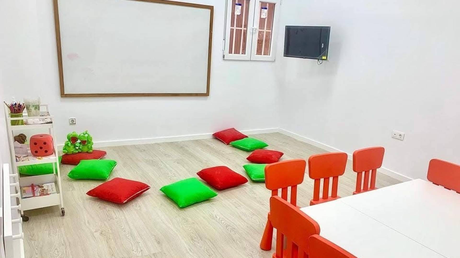 Un método cercano y dinámico para aprender inglés en Almería con Red Dragon English Academy