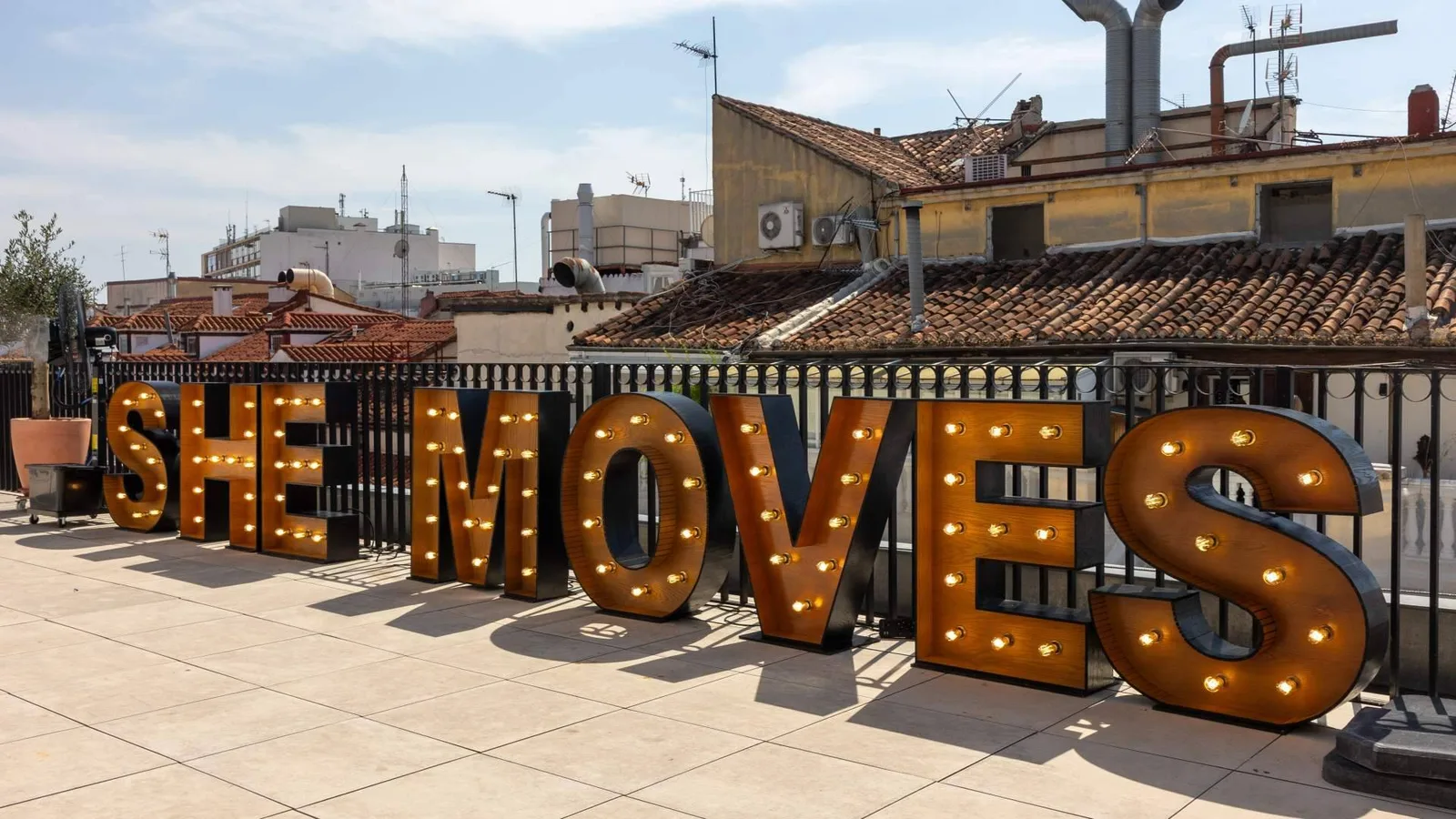 SheMoves; Hacia una movilidad urbana con perspectiva de género
