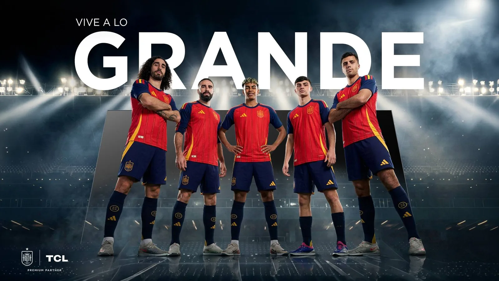 España hace historia en el fútbol; TCL felicita a los campeones y celebra una victoria que se 'Vive a lo grande'