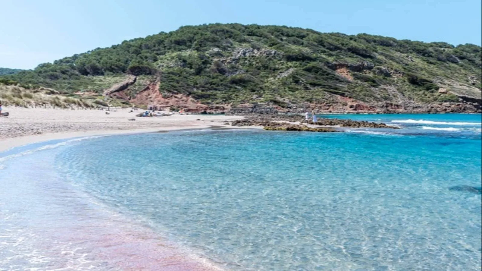 Menorca; aguas cristalinas, espacios protegidos y algunas de las calas mejor valoradas de España